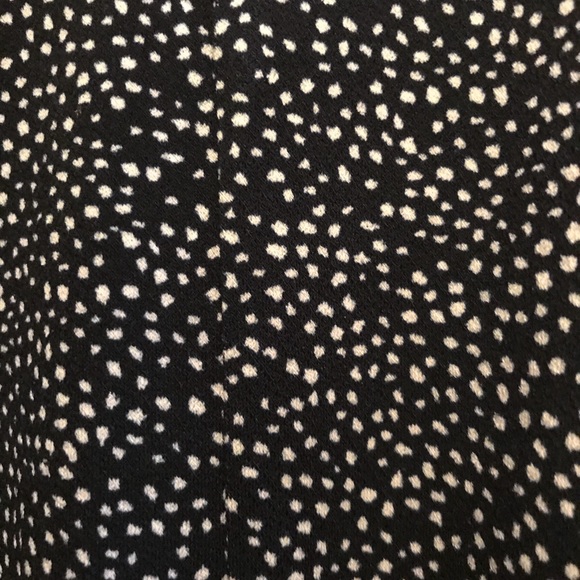 BANANA REPUBLIC blue polka dot top - Picture 4 of 5